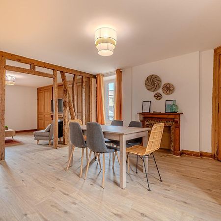 Le Plaidoyer Apartment ลิมอจส์ ภายนอก รูปภาพ