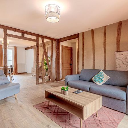 Le Plaidoyer Apartment ลิมอจส์ ภายนอก รูปภาพ
